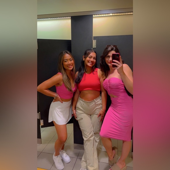 Meet your Posh Queen, Steph 💕👑👠 - Picture 7 of 17